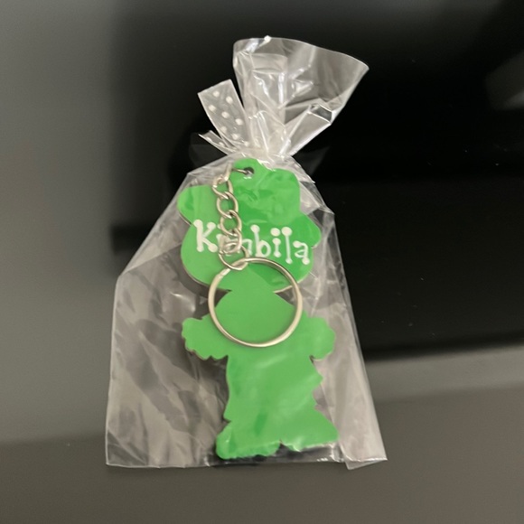 Woman’s Key Chain. - Picture 2 of 2